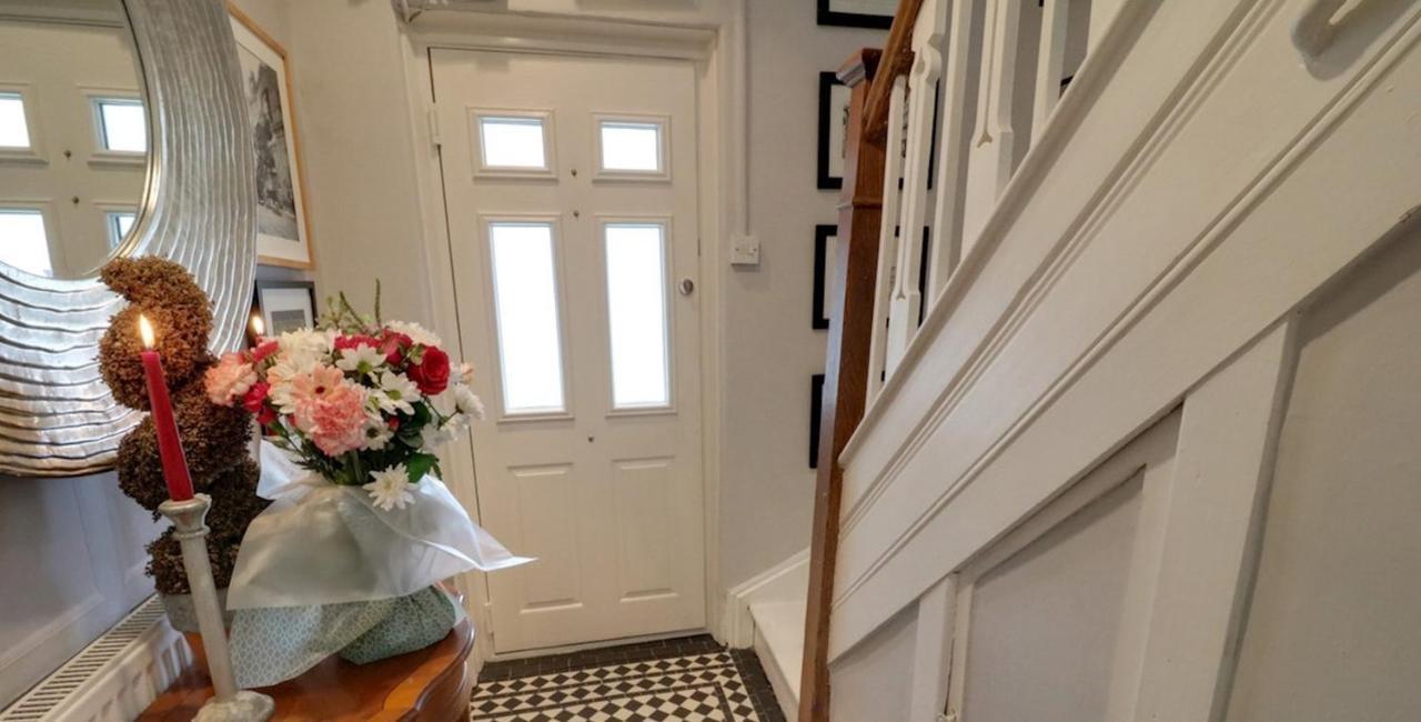 Tredegar Cosy, Dog Friendly House On The Fringe Of The Brecon Beaconsヴィラ エクステリア 写真